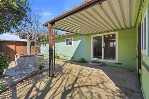Tiny photo for 2298 Sunrise Drive, SAN JOSE, CA 95124 (MLS # ML82036029)