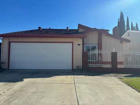 2114 Bennighof Court, San Jose, CA 95121 - #: ML82033586