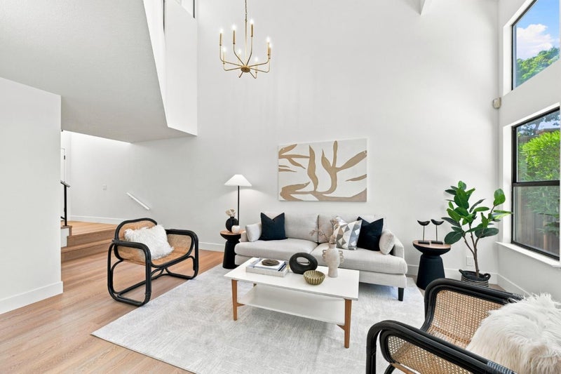 4786 Lago Vista Circle