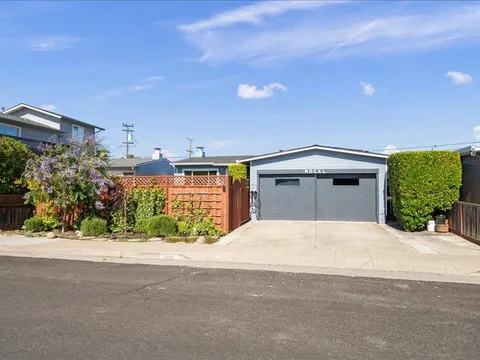 1640 Lodi Avenue, San Mateo, CA 94401 - #: ML82048717