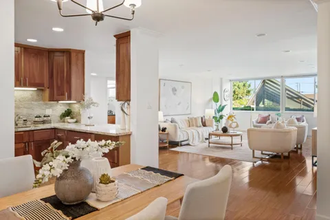 200 Elm Street Unit 102, San Mateo, CA 94401 - #: ML82034019