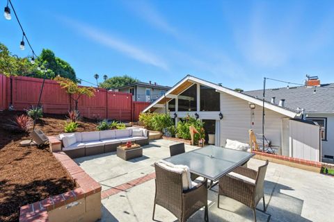 Tiny photo for 217 W 40th Avenue, SAN MATEO, CA 94403 (MLS # ML82028991)