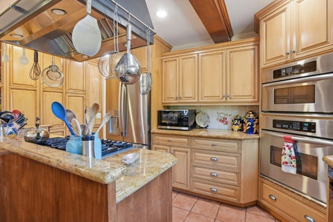 Tiny photo for 949 Pleasant Hill Road, Redwood City, CA 94061 (MLS # ML82048909)