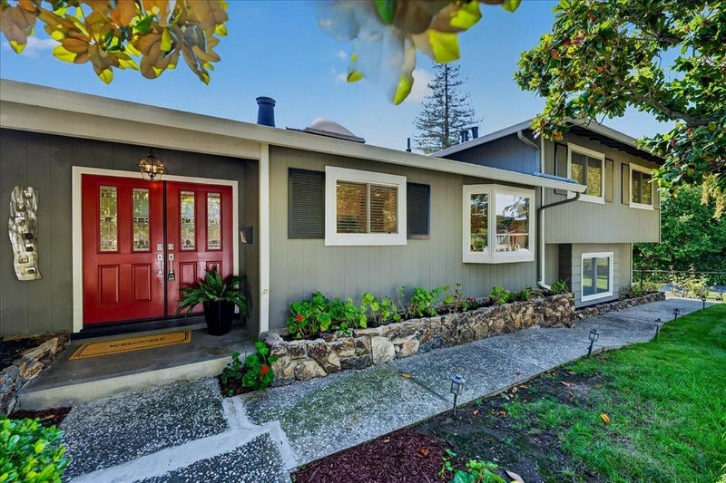 104 Old Orchard Dr