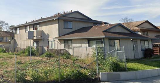 2416 L Street - Photo 2