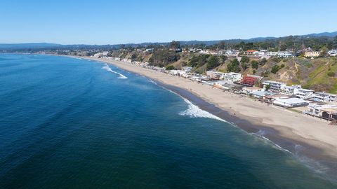 Tiny photo for 619 Beach Drive, APTOS, CA 95003 (MLS # ML82029000)