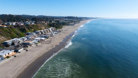 Tiny photo for 619 Beach Drive, APTOS, CA 95003 (MLS # ML82029000)