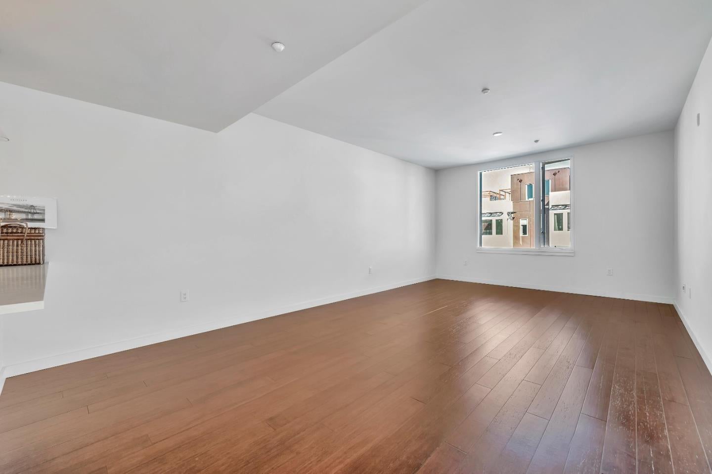 501 Hudson Avenue 304