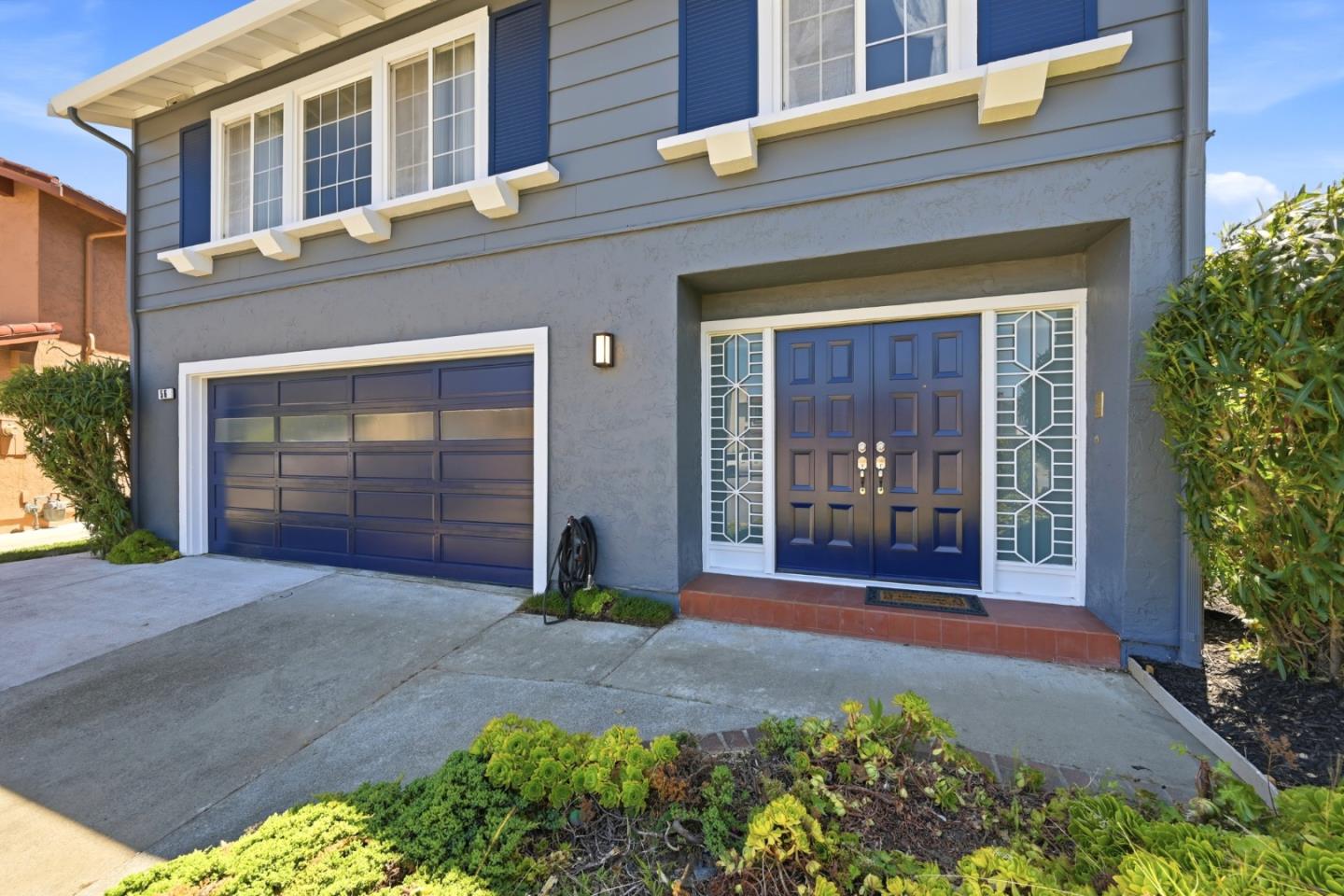 56 Waverly Court