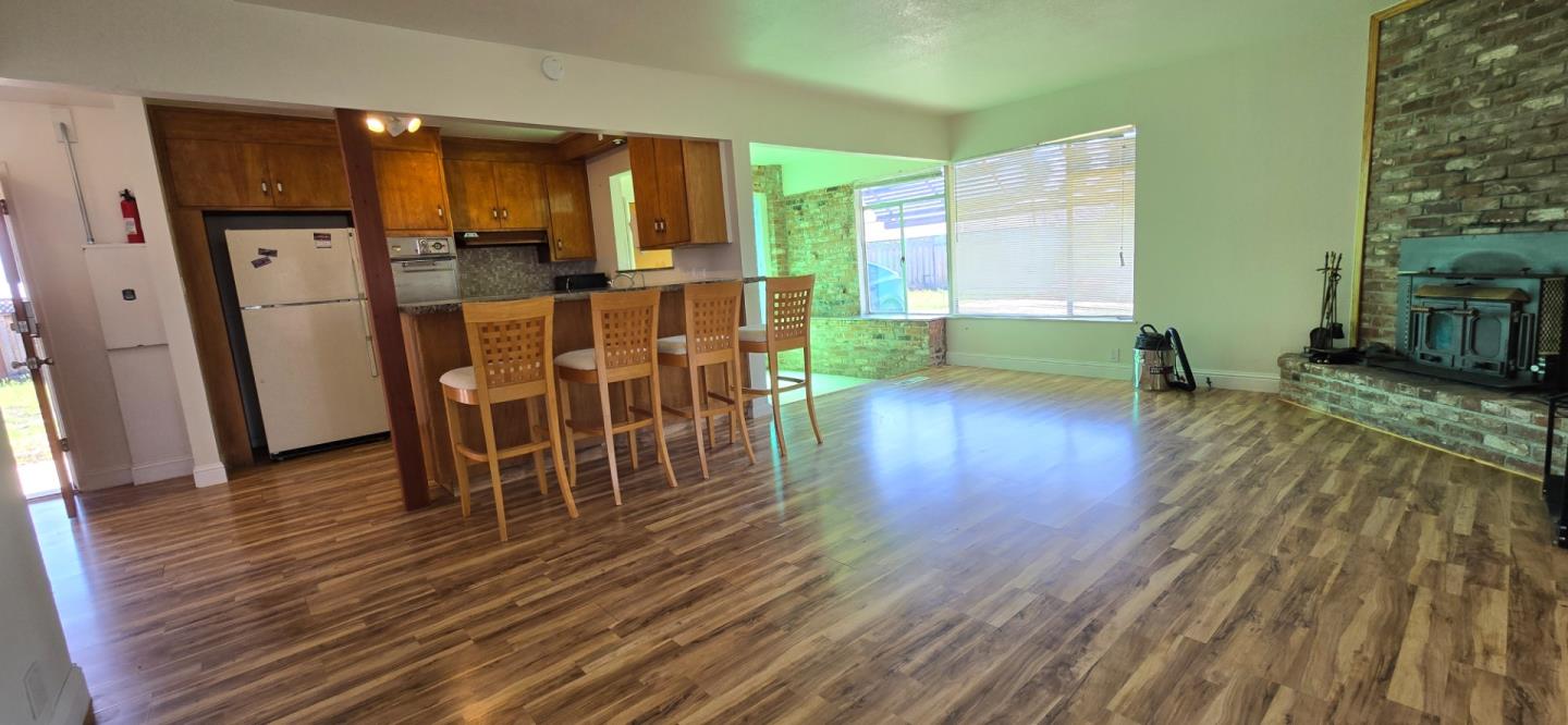 2701 Hoffman Lane
