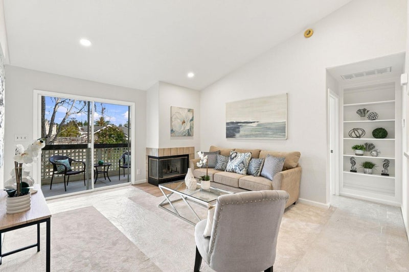 5896 Bridgeport Lake