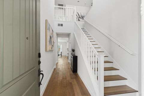 Tiny photo for 5521 Southcrest Way, San Jose, CA 95123 (MLS # ML82028699)