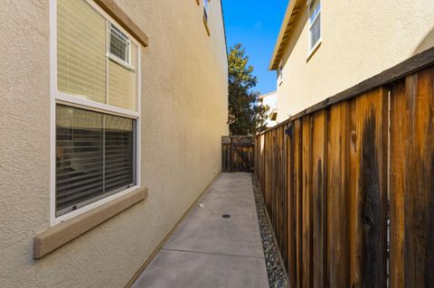 Tiny photo for 5521 Southcrest Way, San Jose, CA 95123 (MLS # ML82028699)