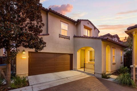 Photo of 5521 Southcrest Way, San Jose, CA 95123 (MLS # ML82028699)