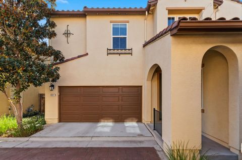 Tiny photo for 5521 Southcrest Way, San Jose, CA 95123 (MLS # ML82028699)