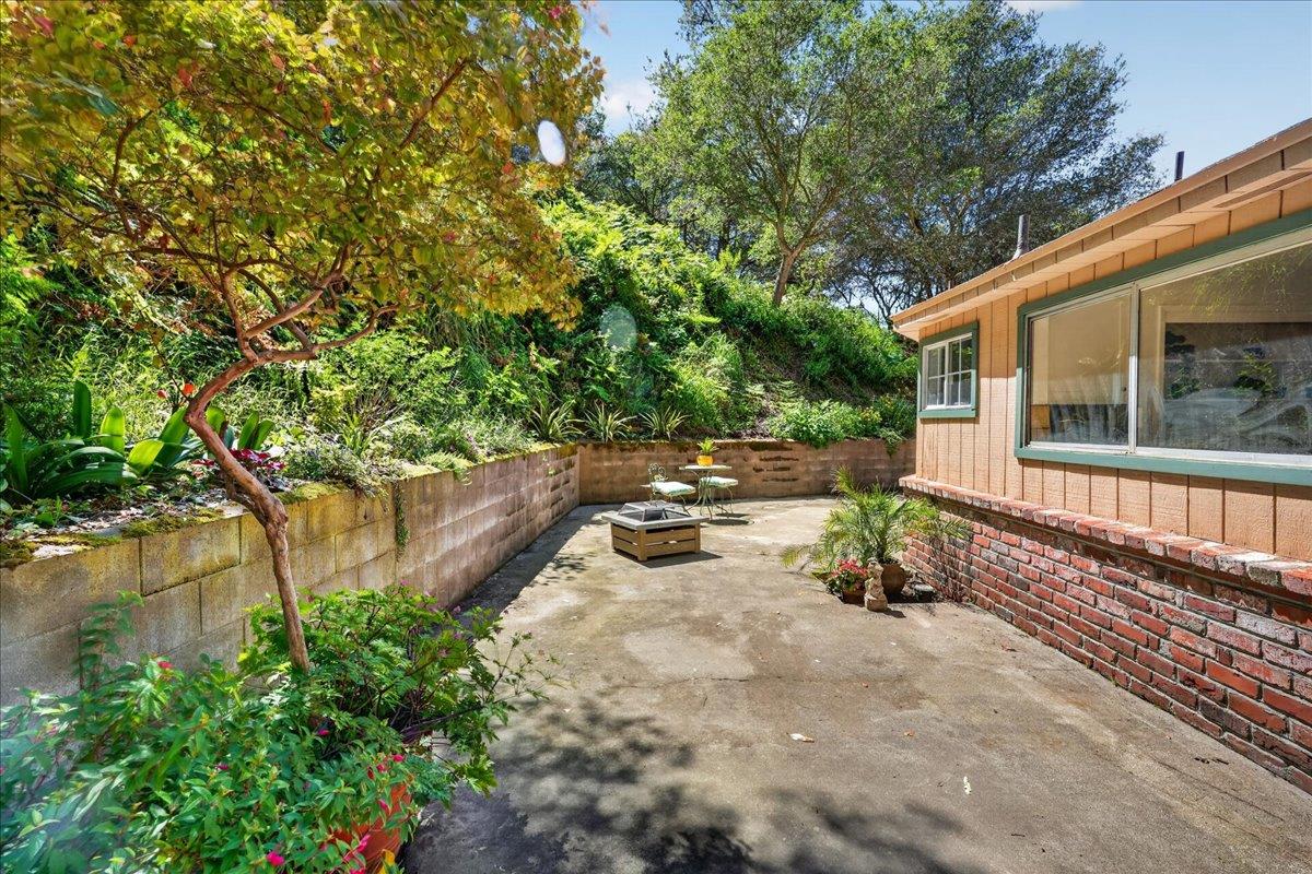 575 Snyder Avenue