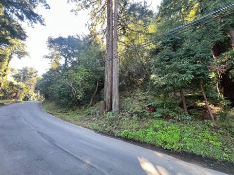 Tiny photo for 559 Patrol Road, REDWOOD CITY, CA 94062 (MLS # ML82036894)