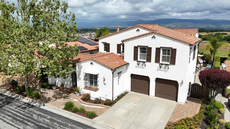 6560 Eagle Ridge Court