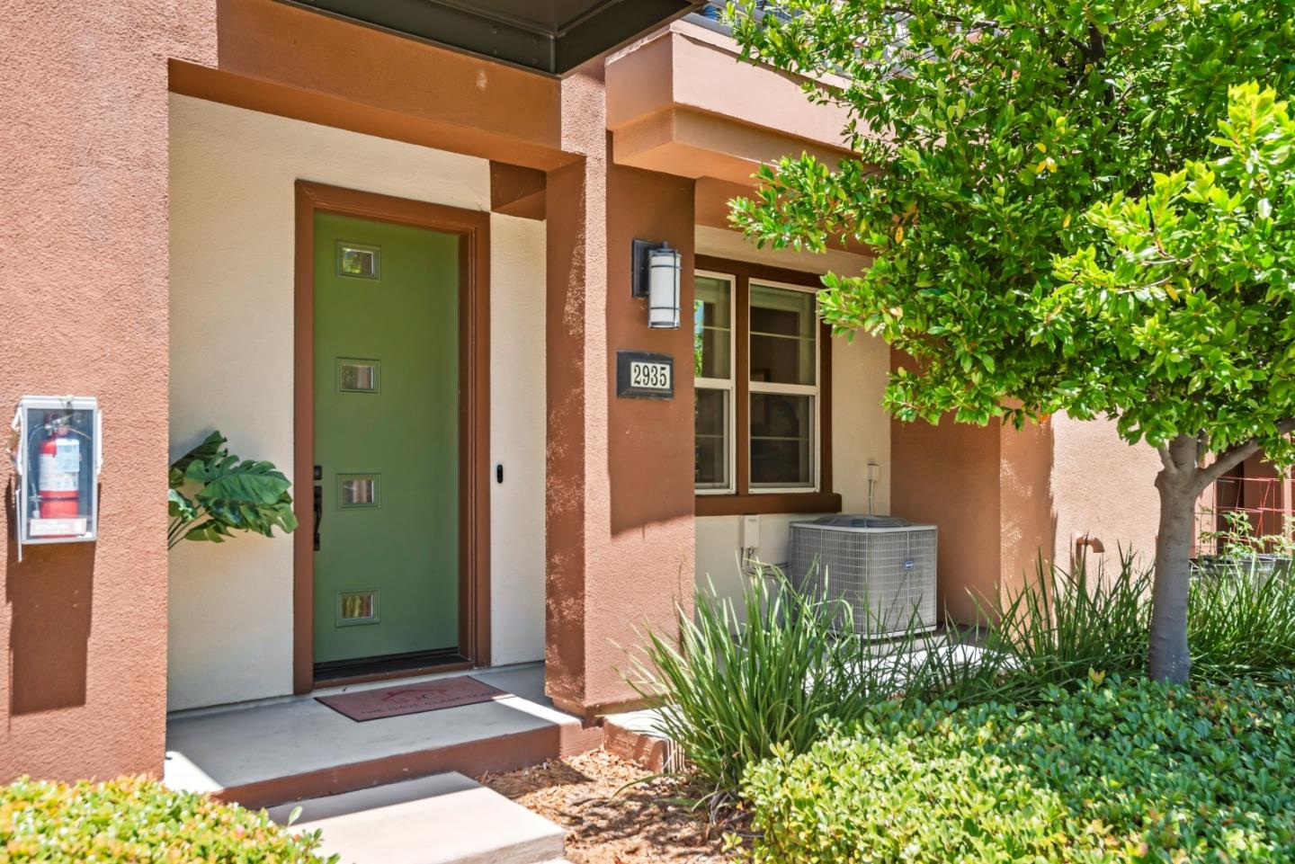 2935 Kaiser Drive