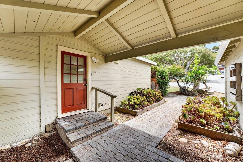 304 Stuart Avenue