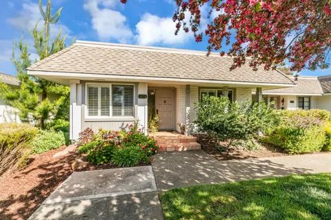 5076 Cribari Bluffs, San Jose, CA 95135 - #: ML82002299