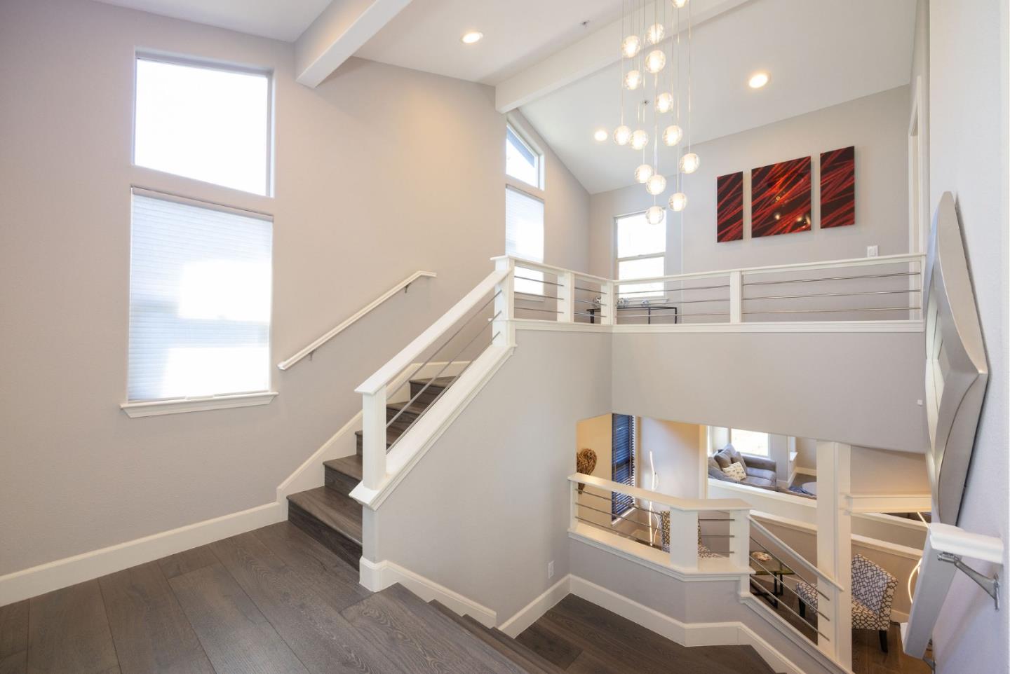 523 El Granada Boulevard
