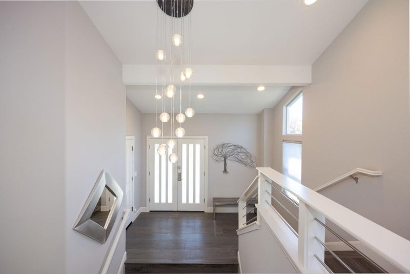 523 El Granada Boulevard