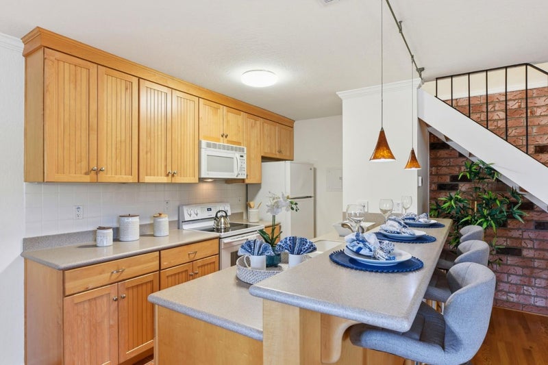 207 Watson Drive 3
