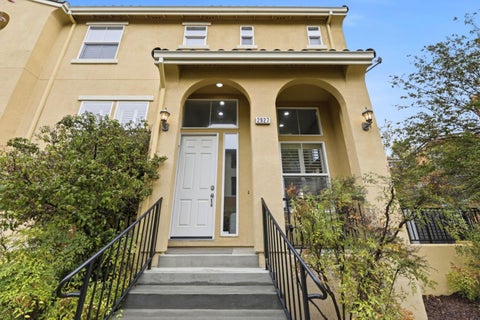 Photo of 2927 Wall Street, San Jose, CA 95111 (MLS # ML82065093)