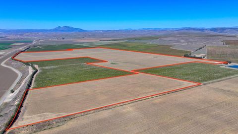 Photo of 0 Metz Road, KING CITY, CA 93930 (MLS # ML82030642)