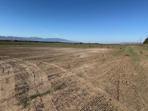 Tiny photo for 0 Metz Road, KING CITY, CA 93930 (MLS # ML82030642)