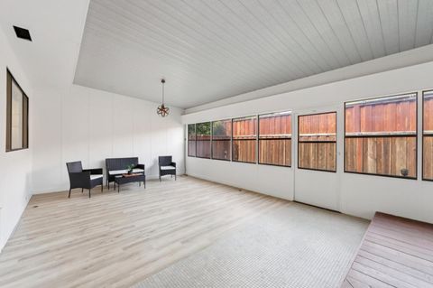 Tiny photo for 19524 Redwood Glen, CASTRO VALLEY, CA 94546 (MLS # ML82043878)