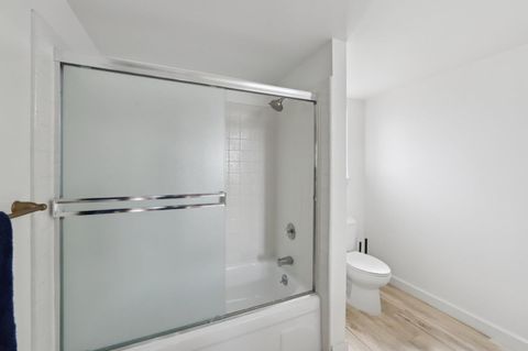 Tiny photo for 19524 Redwood Glen, CASTRO VALLEY, CA 94546 (MLS # ML82043878)