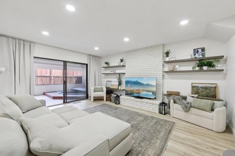 Tiny photo for 19524 Redwood Glen, CASTRO VALLEY, CA 94546 (MLS # ML82043878)