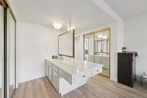Tiny photo for 19524 Redwood Glen, CASTRO VALLEY, CA 94546 (MLS # ML82043878)