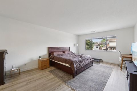 Tiny photo for 19524 Redwood Glen, CASTRO VALLEY, CA 94546 (MLS # ML82043878)
