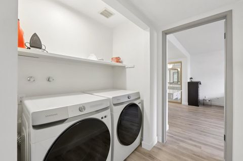 Tiny photo for 19524 Redwood Glen, CASTRO VALLEY, CA 94546 (MLS # ML82043878)