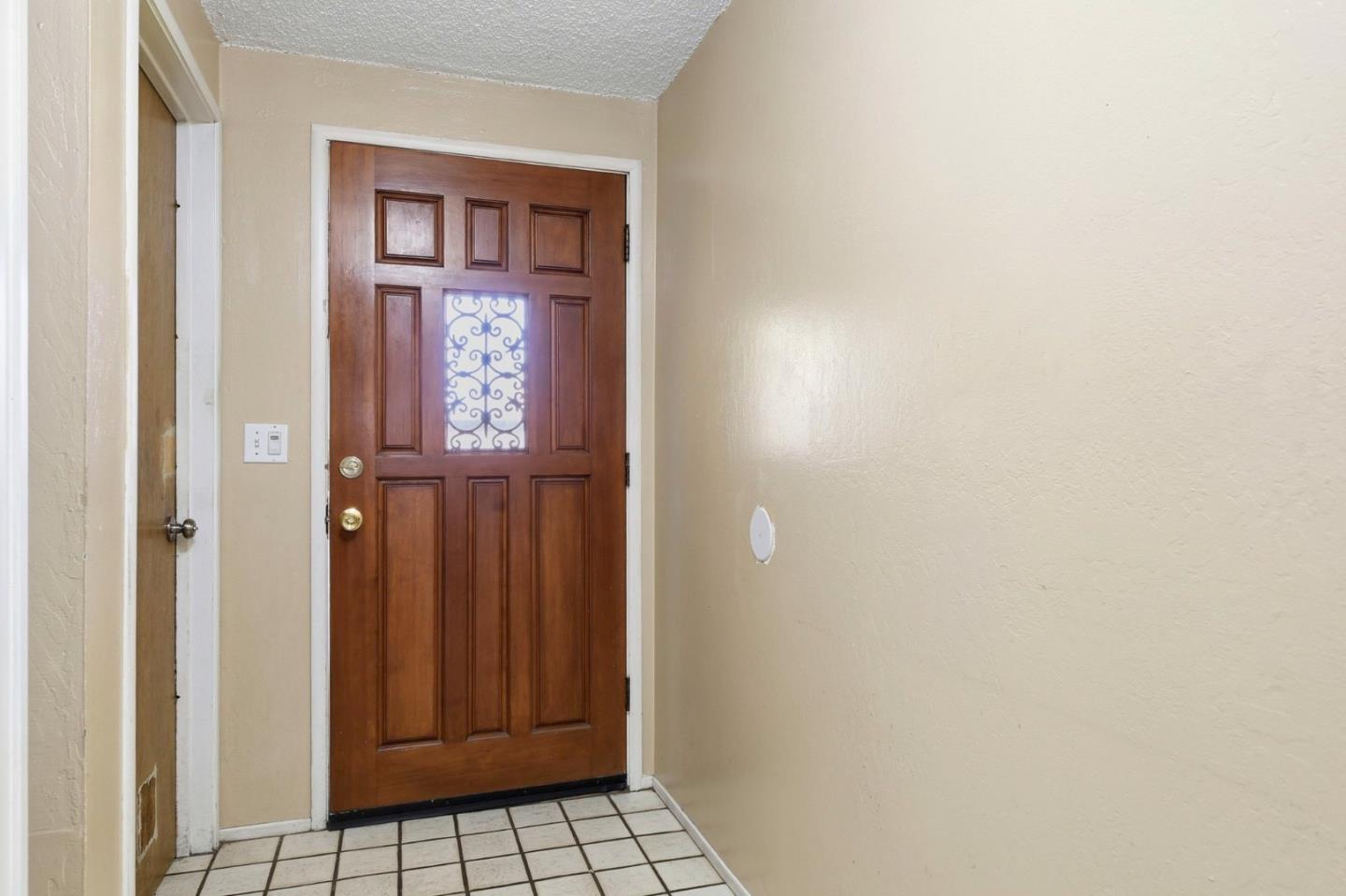 3880 Eastwood Circle