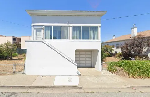 16 Center Street, Millbrae, CA 94030 - #: ML82002169
