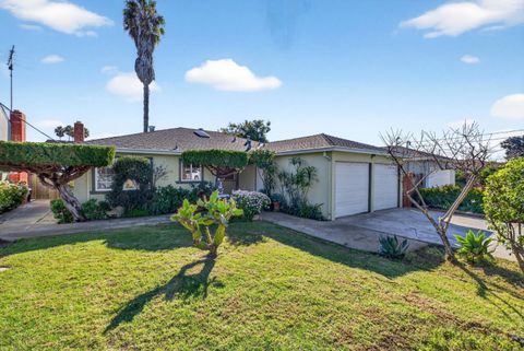 Tiny photo for 3052 Kentridge Drive, SAN JOSE, CA 95133 (MLS # ML82031206)