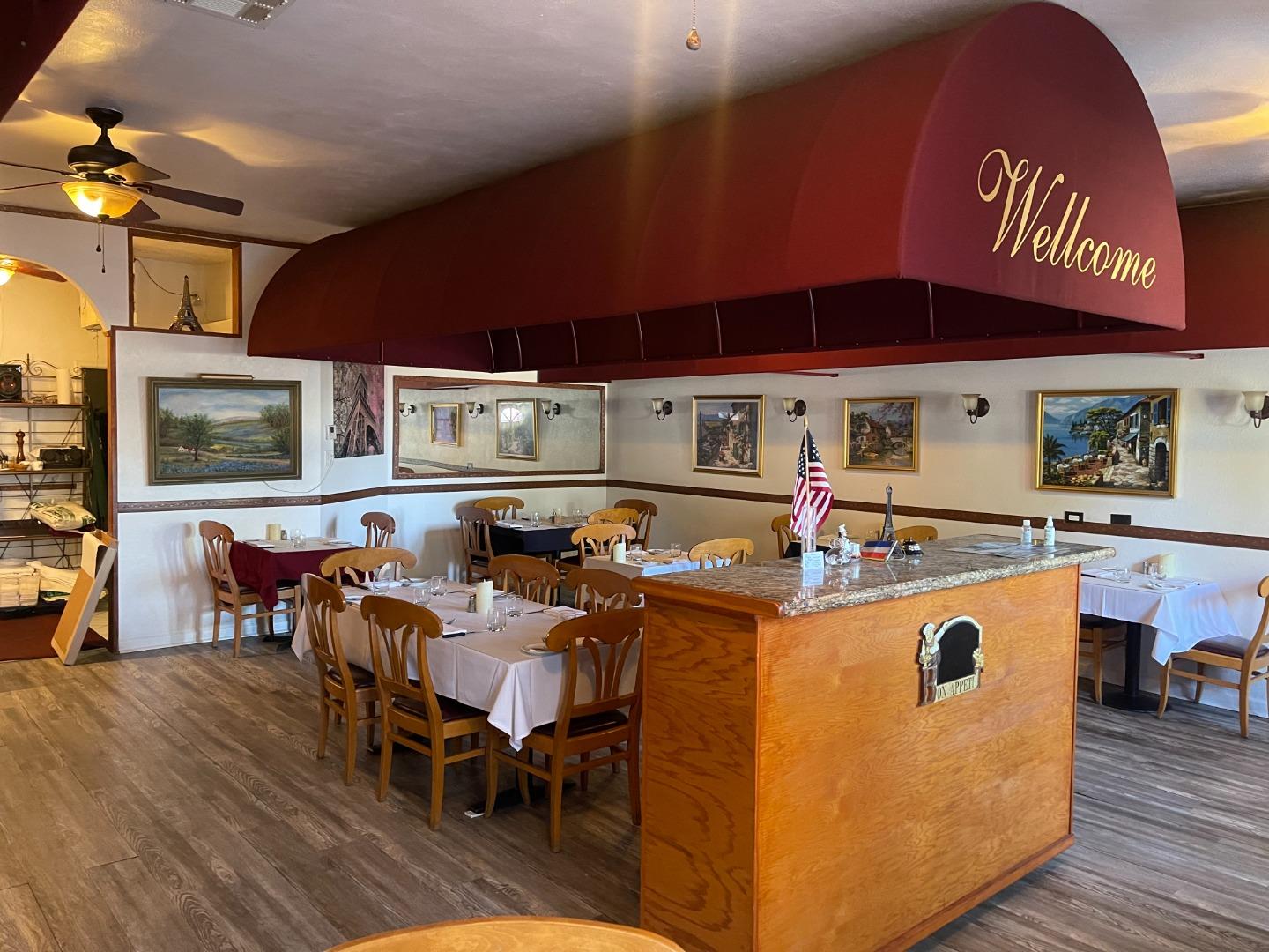 1405 West El Camino Real