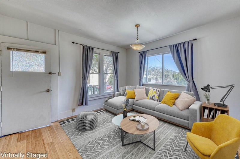399 Hoffman Avenue