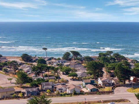 Photo of 785 Stetson Street, MOSS BEACH, CA 94038 (MLS # ML82065723)