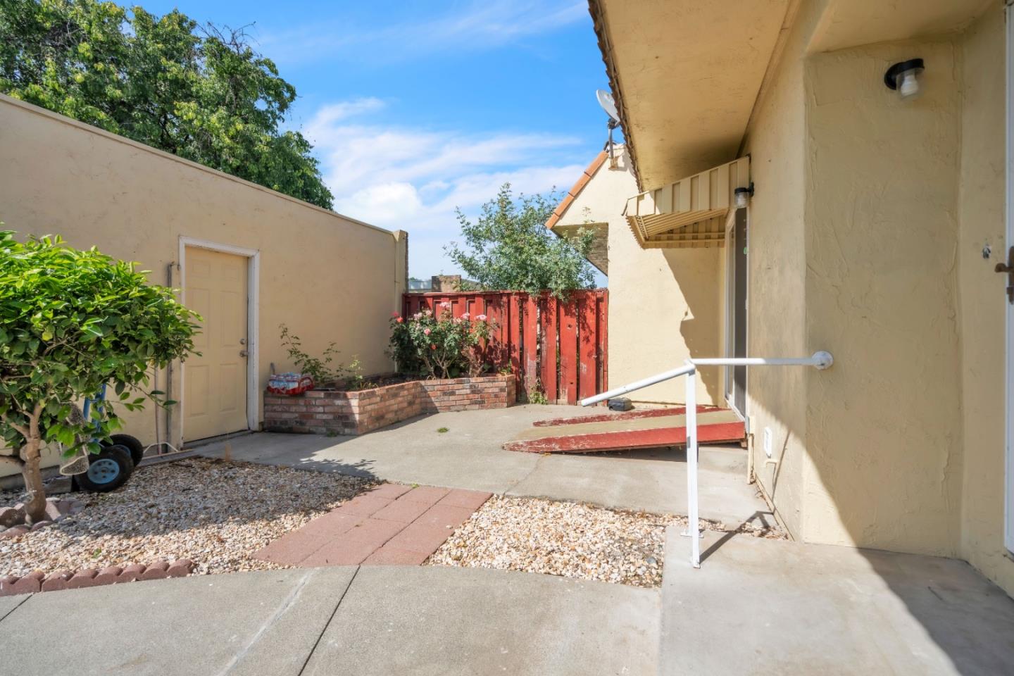 636 Yellowstone Drive