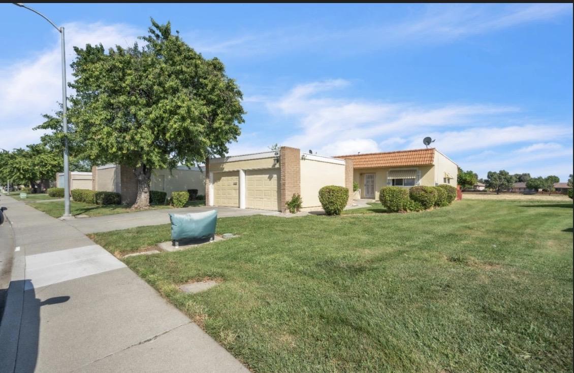 636 Yellowstone Drive
