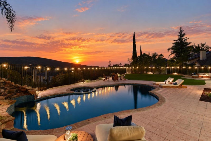 5337 Canyon Hills Lane