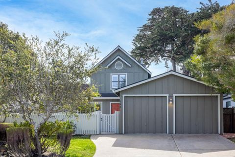 Photo of 745 Sinex Avenue, PACIFIC GROVE, CA 93950 (MLS # ML82036071)