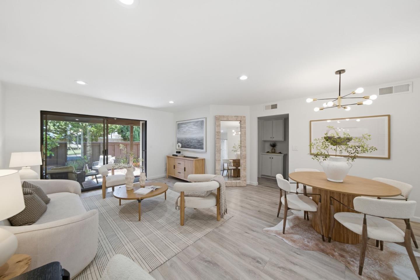 1001 East Evelyn Terrace 127