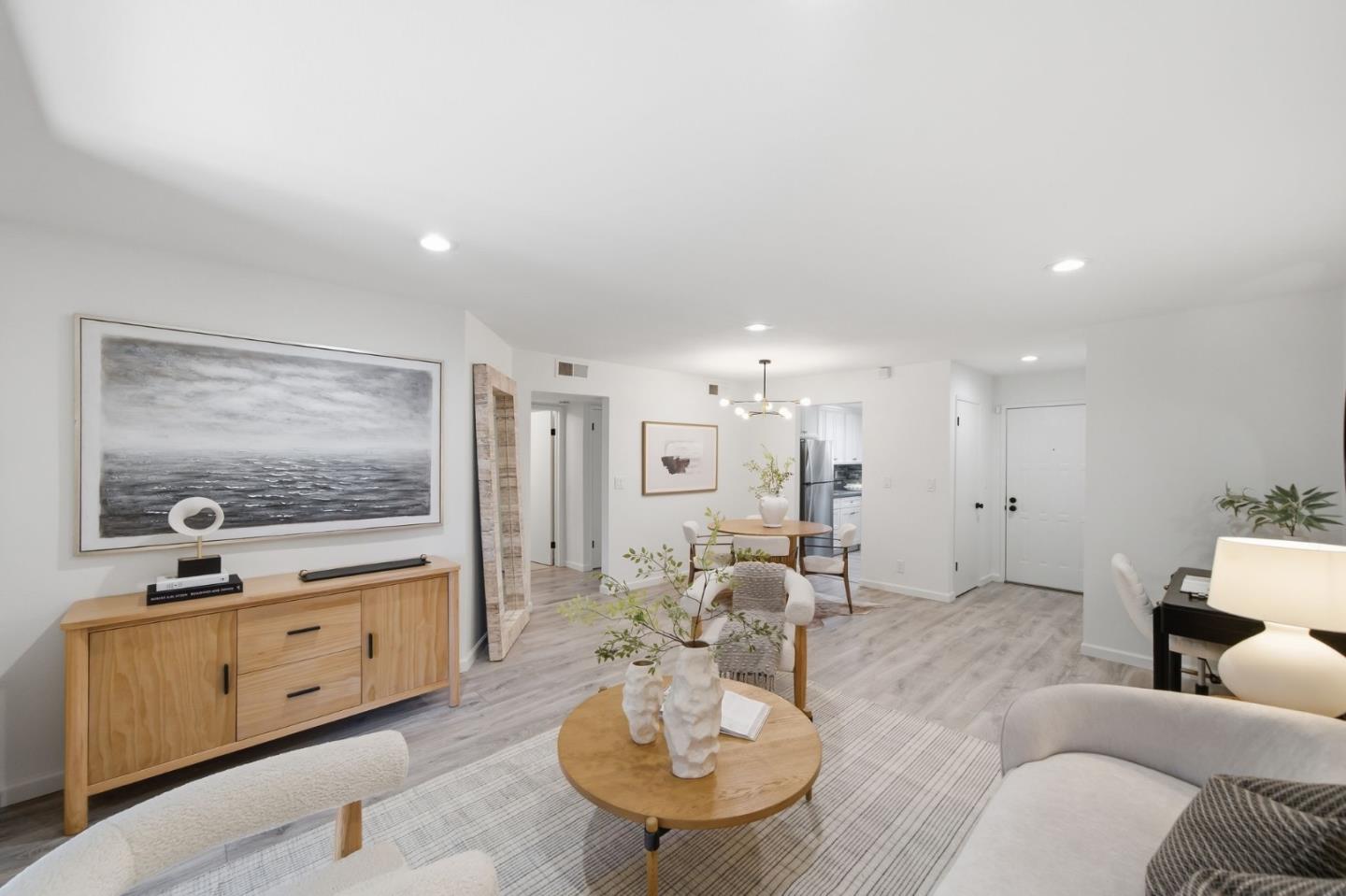 1001 East Evelyn Terrace 127