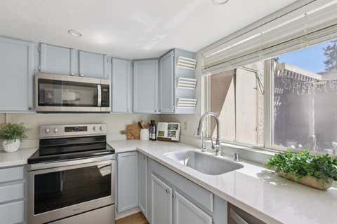 Tiny photo for 1522 De Rose Way, San Jose, CA 95126 (MLS # ML82044134)